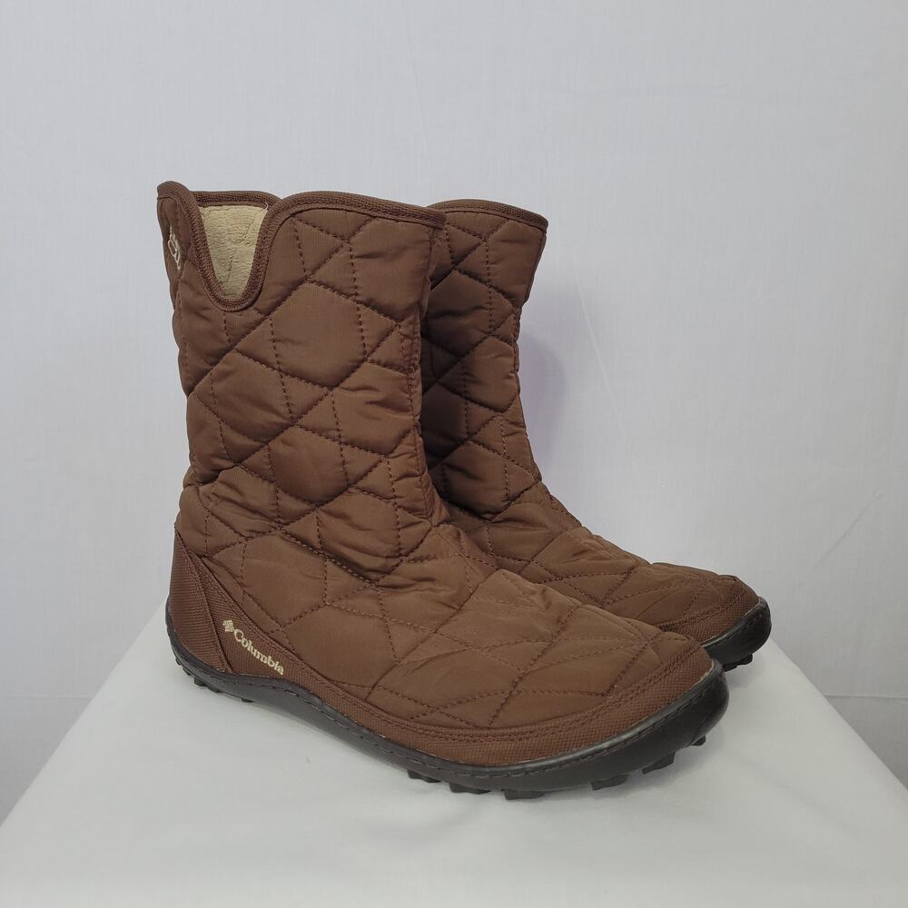 Columbia Minx Slip II Winter Boots women's size 8 Quilted Waterproof 200 Grams